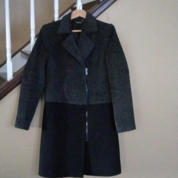 Pre - Owned Trina Turk Wool Alpaca/Lambswool Zipper Black Coat Size 8 - Picture 5 of 6